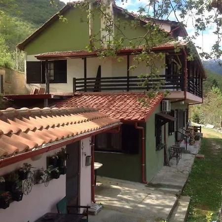 Maison d'hôtes Archontiko Thomais Órma